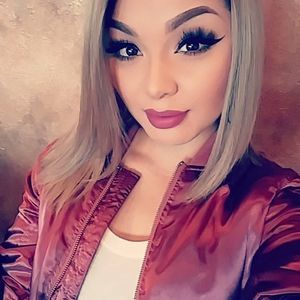 Meet your Posher, Collette