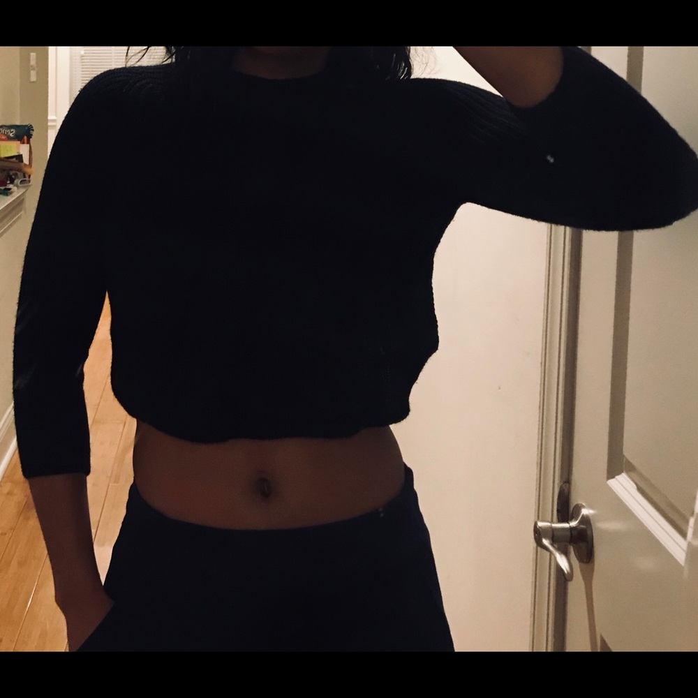 American Apparel Cropped Sweater