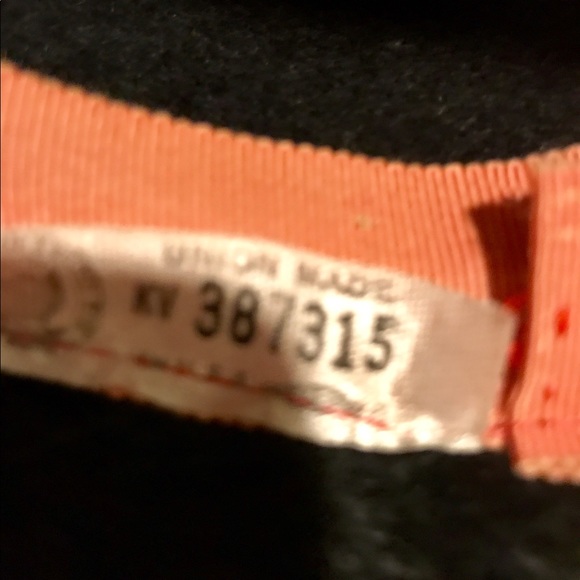 Vintage Black Empress bubble hat 🎩 - Picture 5 of 6