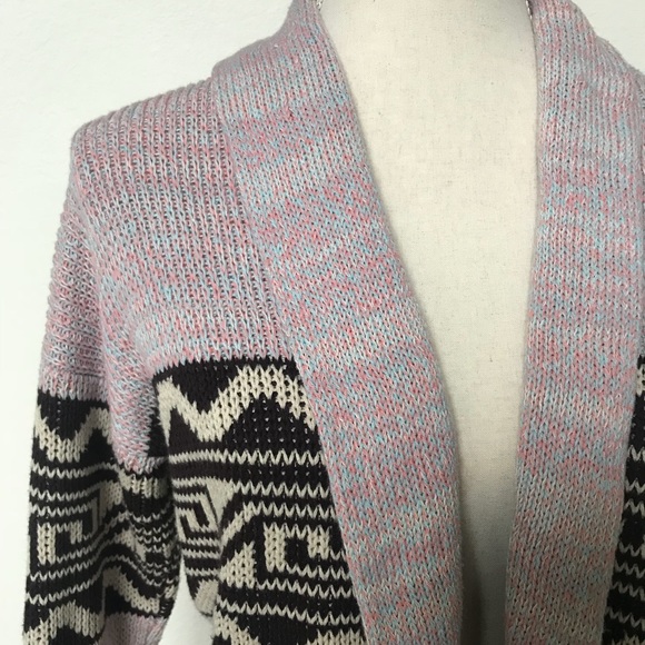 [Ecote] Aztec Chunky Knit Cardigan - Picture 2 of 5