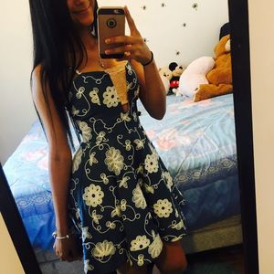 Meet your Posher, Esmeralda