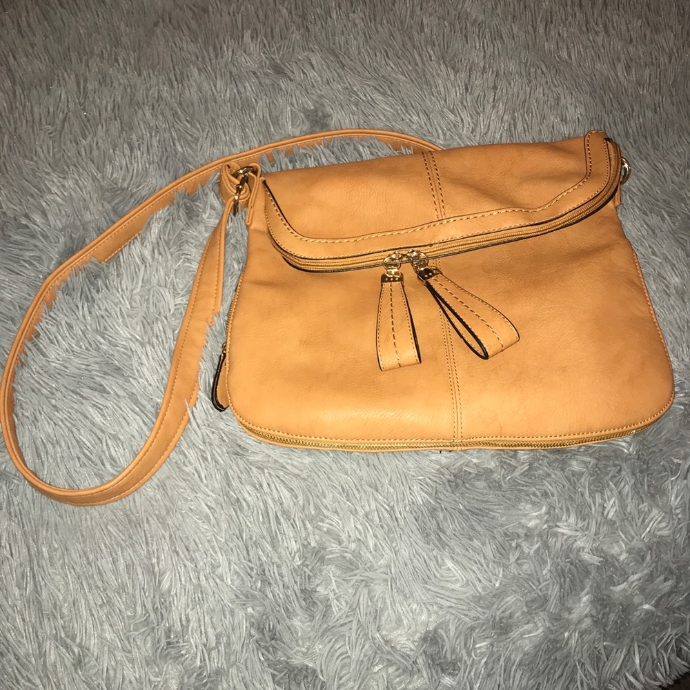New Flap Over tan genuine leather Messenger bag