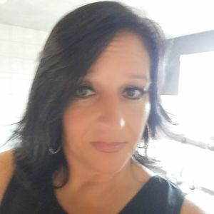 Meet your Posher, Gena