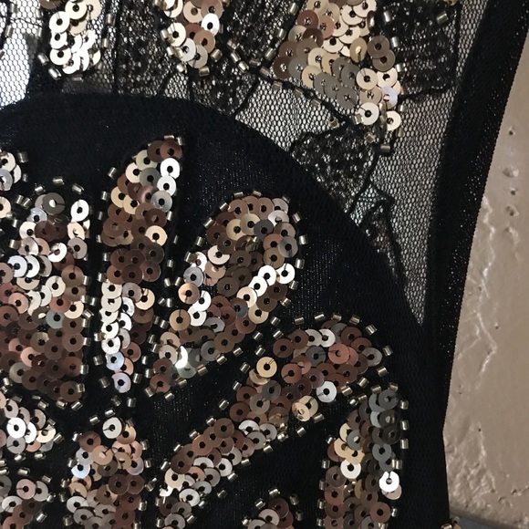 Formal Dress - Picture 3 of 5