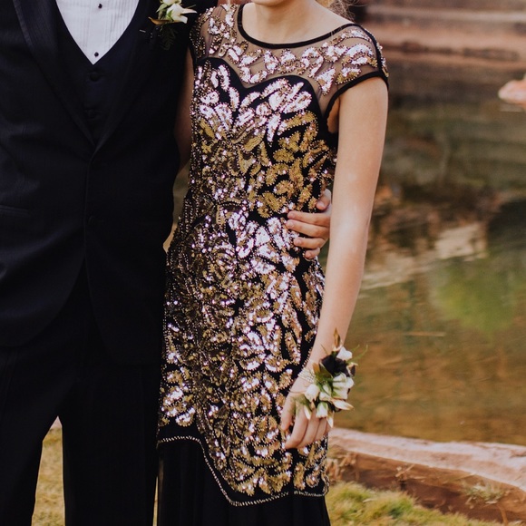 Formal Dress - Picture 5 of 5