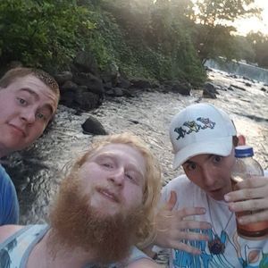 Meet your Posher, Cj