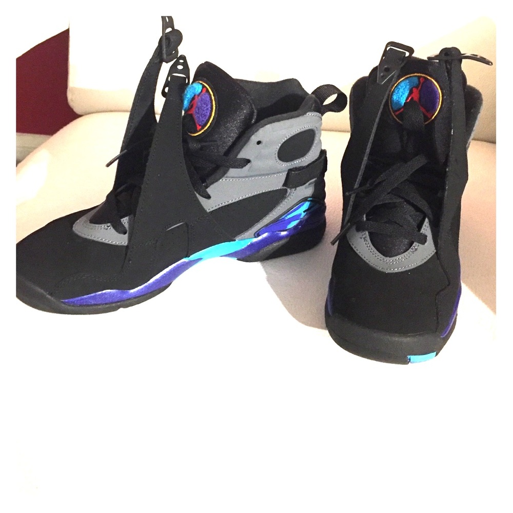 Air Jordan retro 8s!