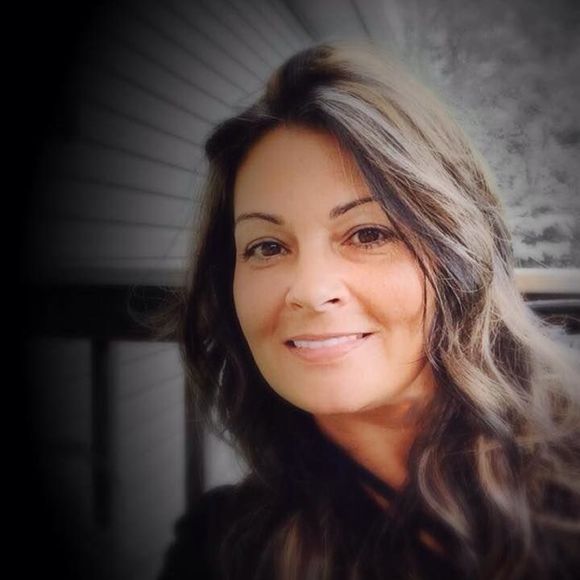 Meet your Posher, Kim - Picture 1 of 1