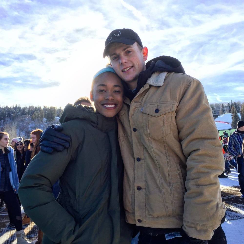 Meet your Posher, Hunter