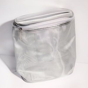 CLINIQUE Large Mesh Makeup Bag Cosmetic Travel