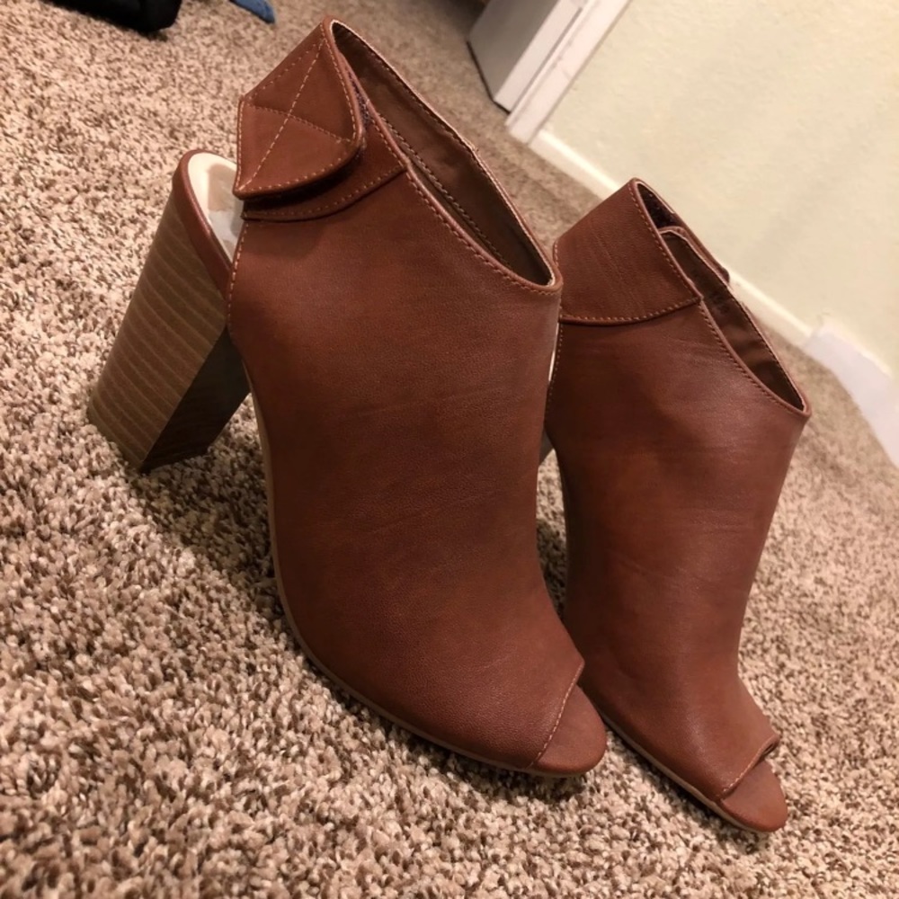 Brown Booties SOLD ON MERCARI
