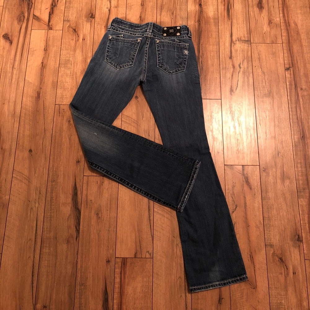 Size 29 Miss Me jeans