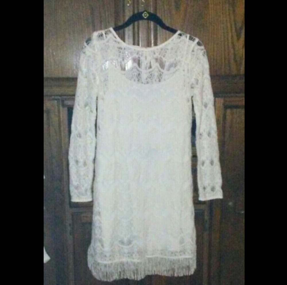 Small Abercrombie & Fitch white fringe mini dress