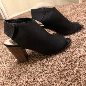 Black Booties SOLD ON MERCARI