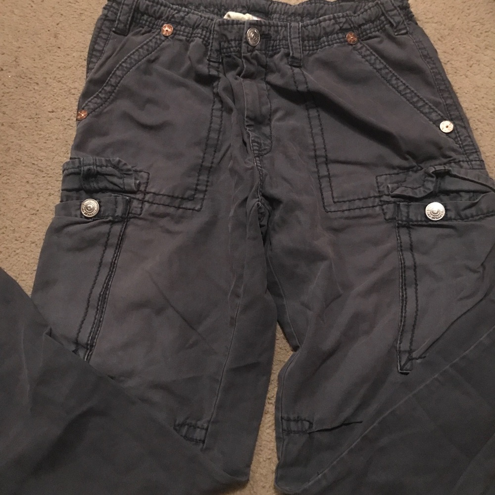 Cargos