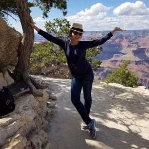 Meet your Posher, Natalie