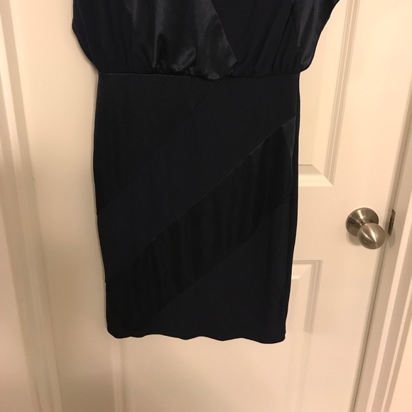 Navy dress - Picture 3 of 6