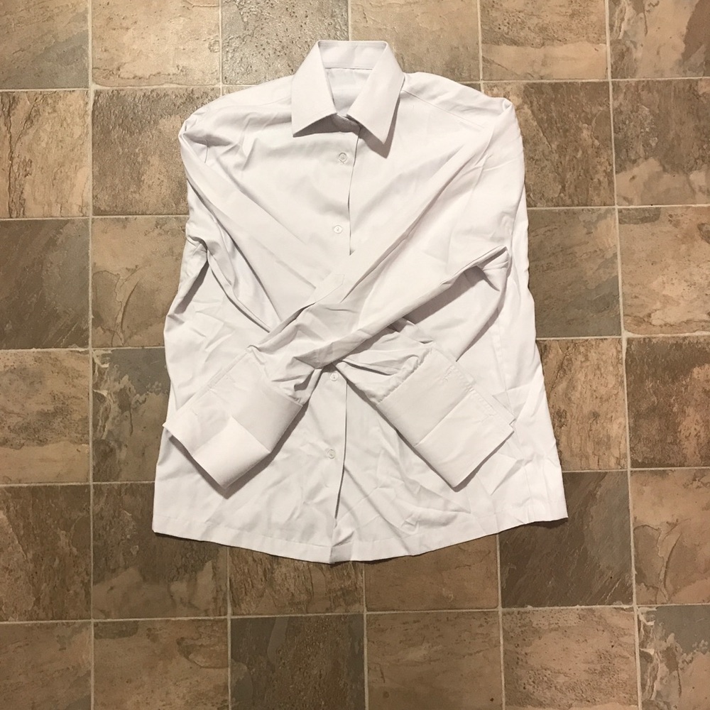White, Size Medium, Men's Button Up