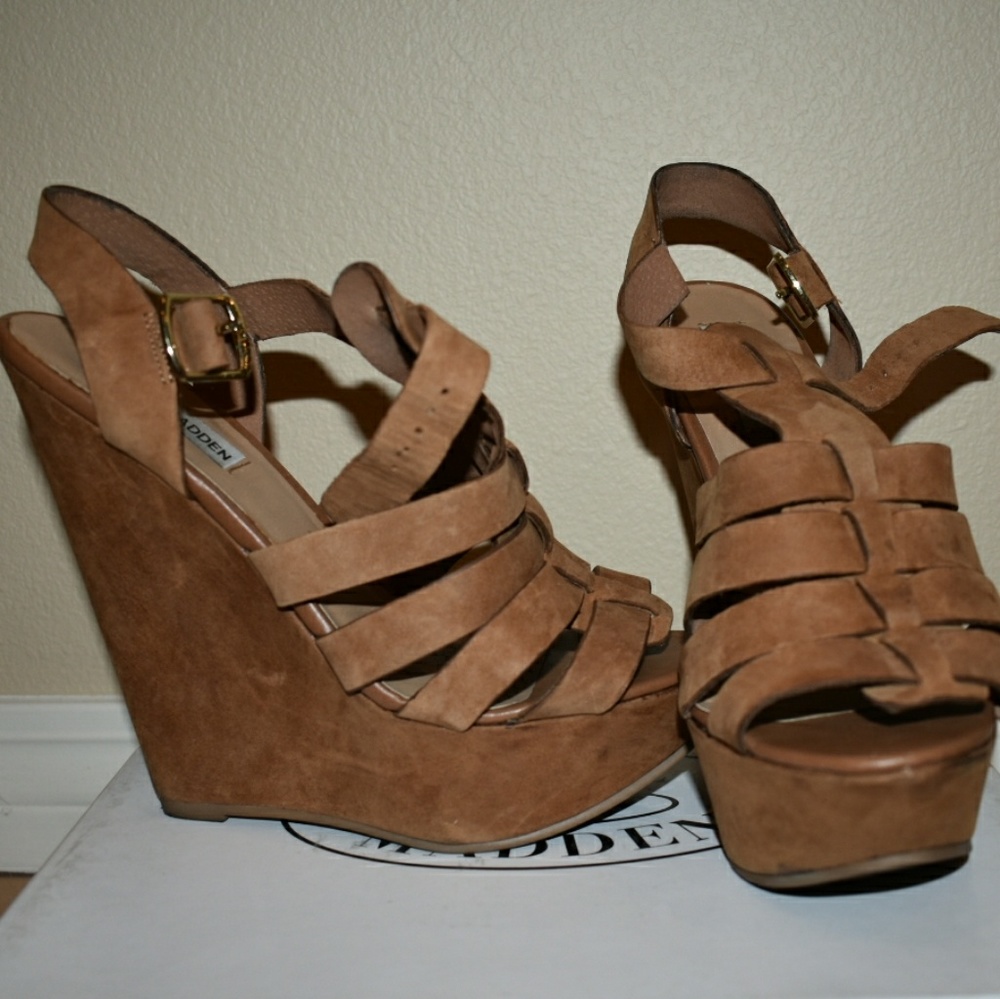 Steve Madden cognac platform