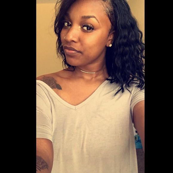 Meet your Posher, Tori - Picture 1 of 1