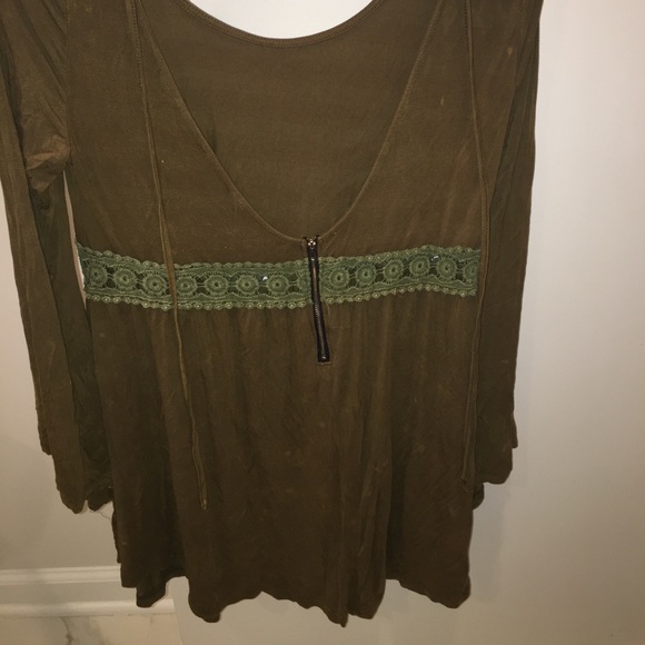 Tunic - Picture 2 of 2