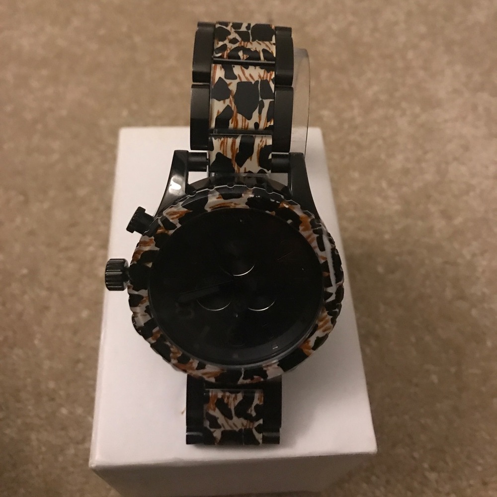Nixon 51-30