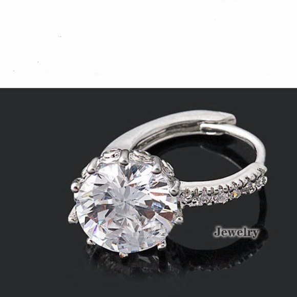 ❤️4 for $20 Sale❤️  CZ AAA Stone Earrings - Picture 2 of 4