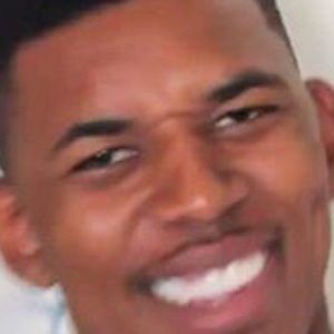 Meet your Posher, Devin