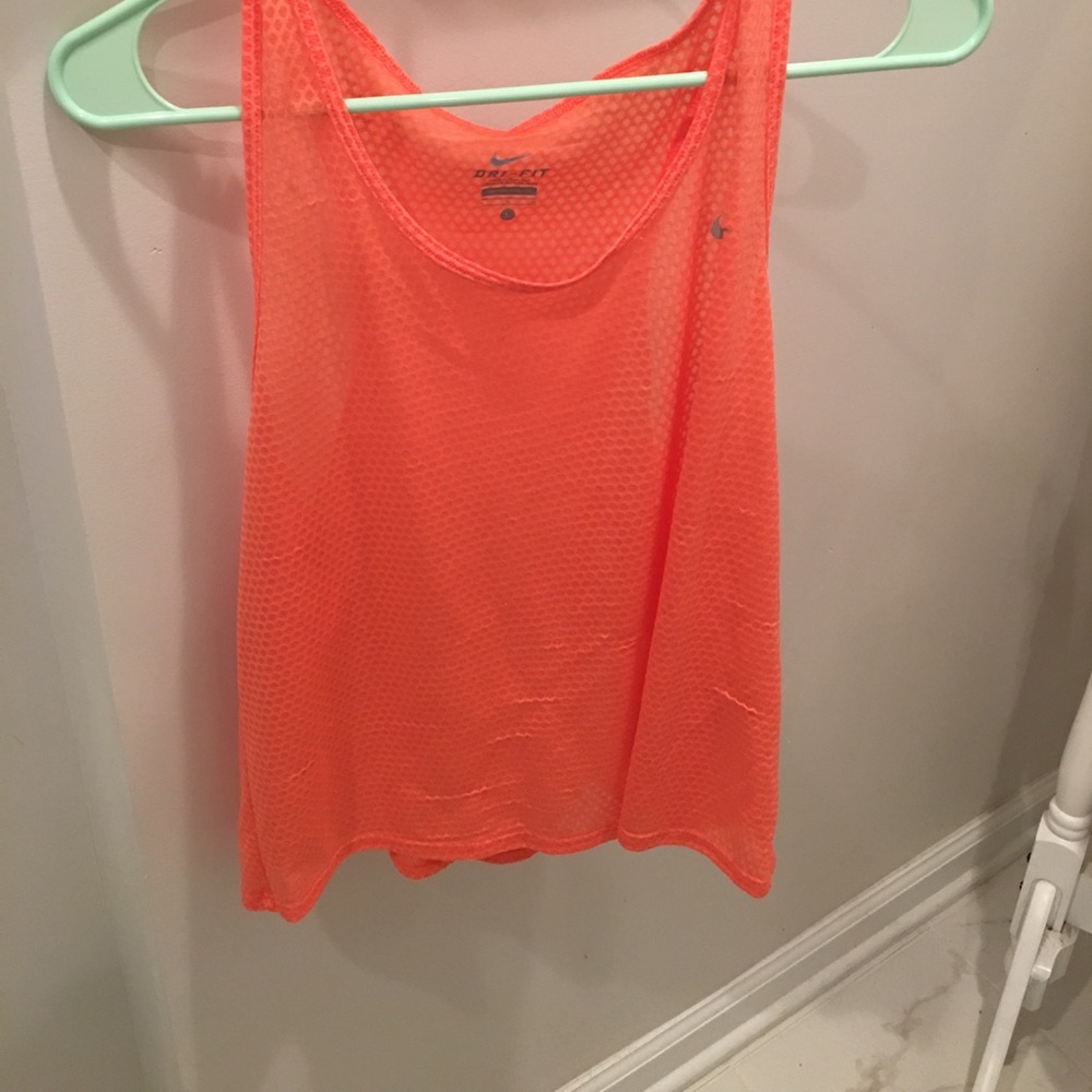Workout tank