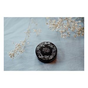 Kat Von D Lock-It Powder Foundation