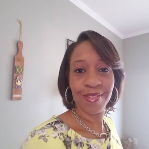 Meet your Posher, Stacy