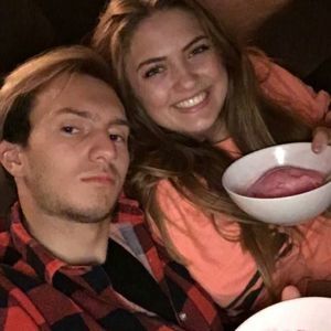 Meet your Posher, Dakota