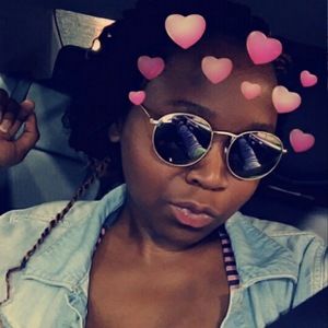 Meet your Posher, Quayla