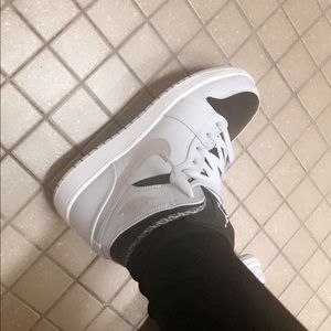 JORDAN AIR ONES GREY