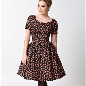 NWT Unique Vintage Floral Dress XL