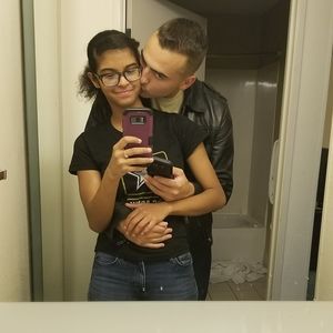 Meet your Posher, Elexes