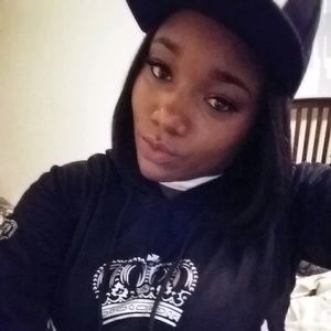 Meet your Posher, Gabrielle