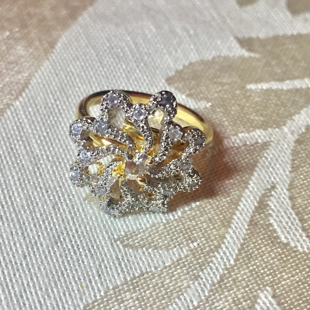 💕 Cubic zirconia Gold and silver ring 💕