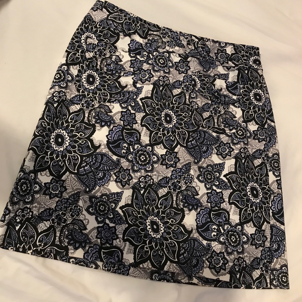 Floral Shift Skirt with Pockets