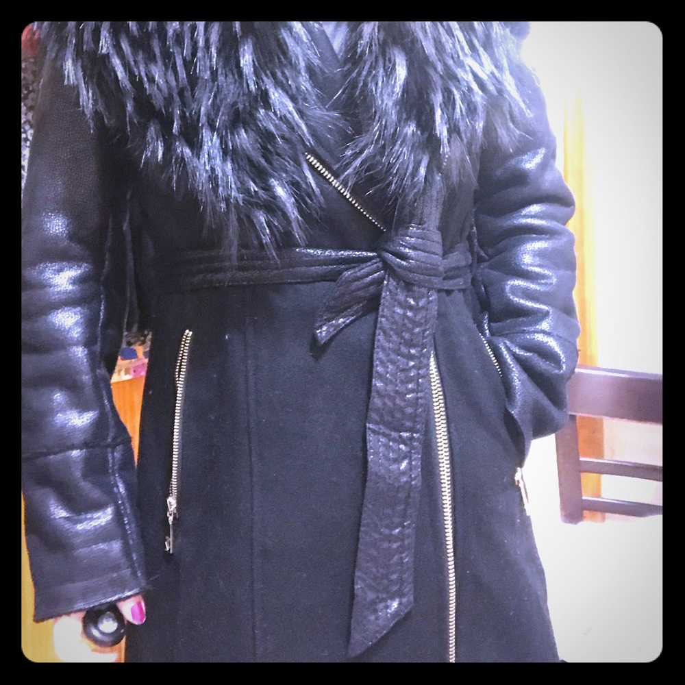 Guess fox fur Coat!