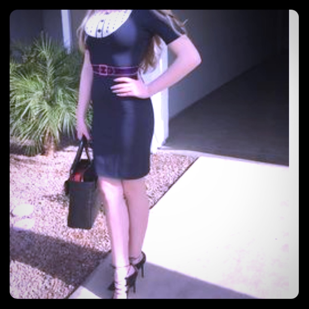 Z Spoke fitted dress - Picture 1 of 4