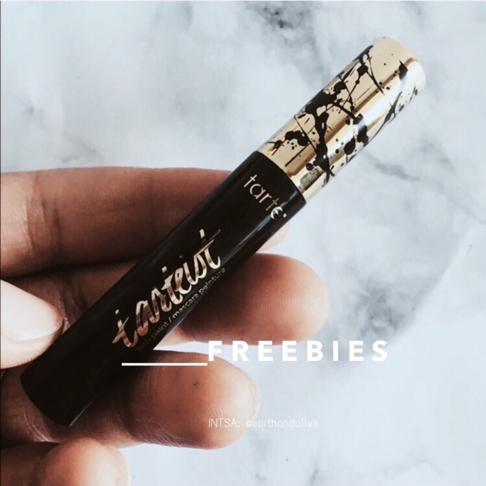 _____f r e e  g i f t s💕