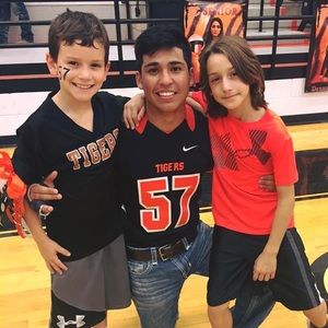 Meet your Posher, Cristian