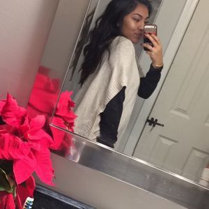 Meet your Posher, Nina