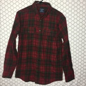 RED PLAID LONG SLEEVE TOP