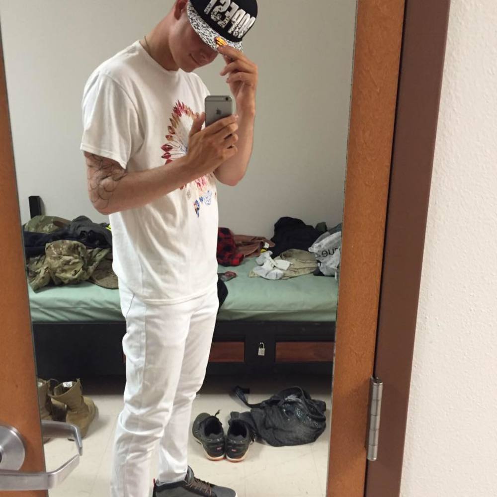 Meet your Posher, Westin