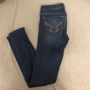 Hollister Skinnies