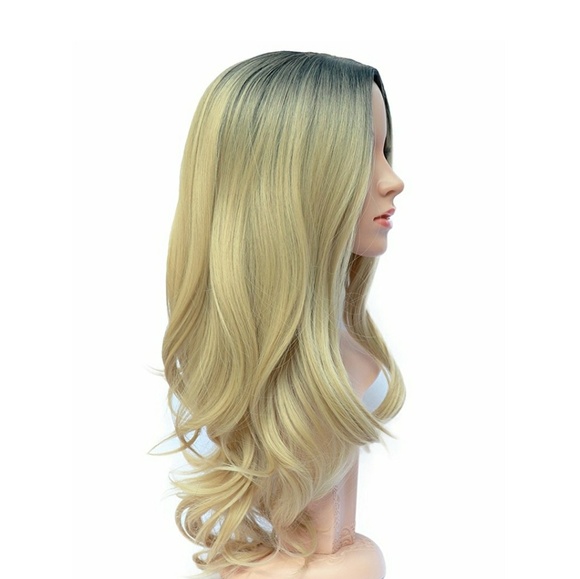 Blonde Ombre Wig 18-22 inches!! main image 6