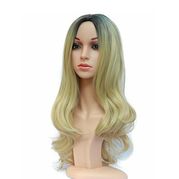 Blonde Ombre Wig 18-22 inches!! main image 4