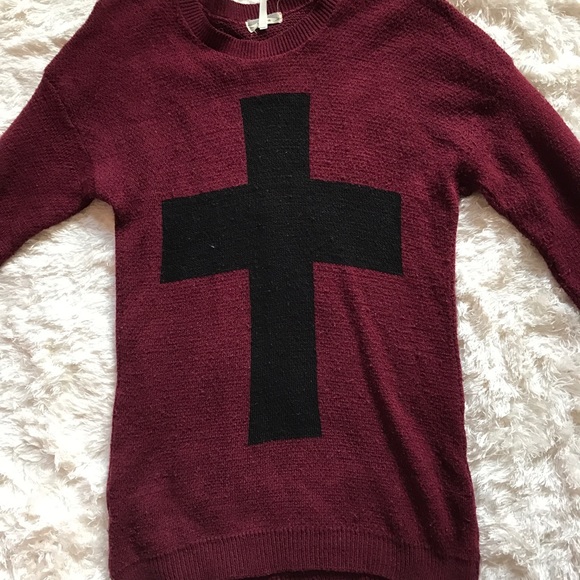 Oversized Sweater - Picture 2 of 5